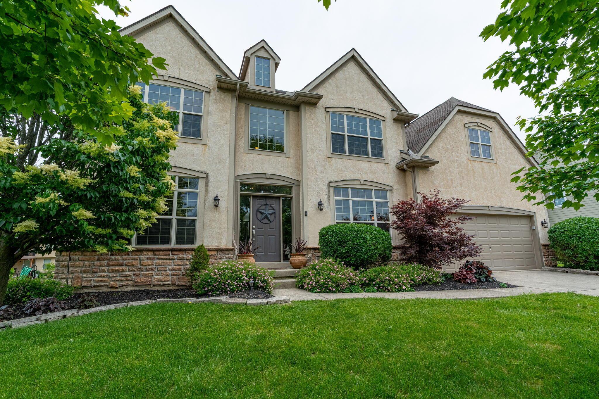 8738 Birch Brook Loop, Pickerington, Ohio image 1