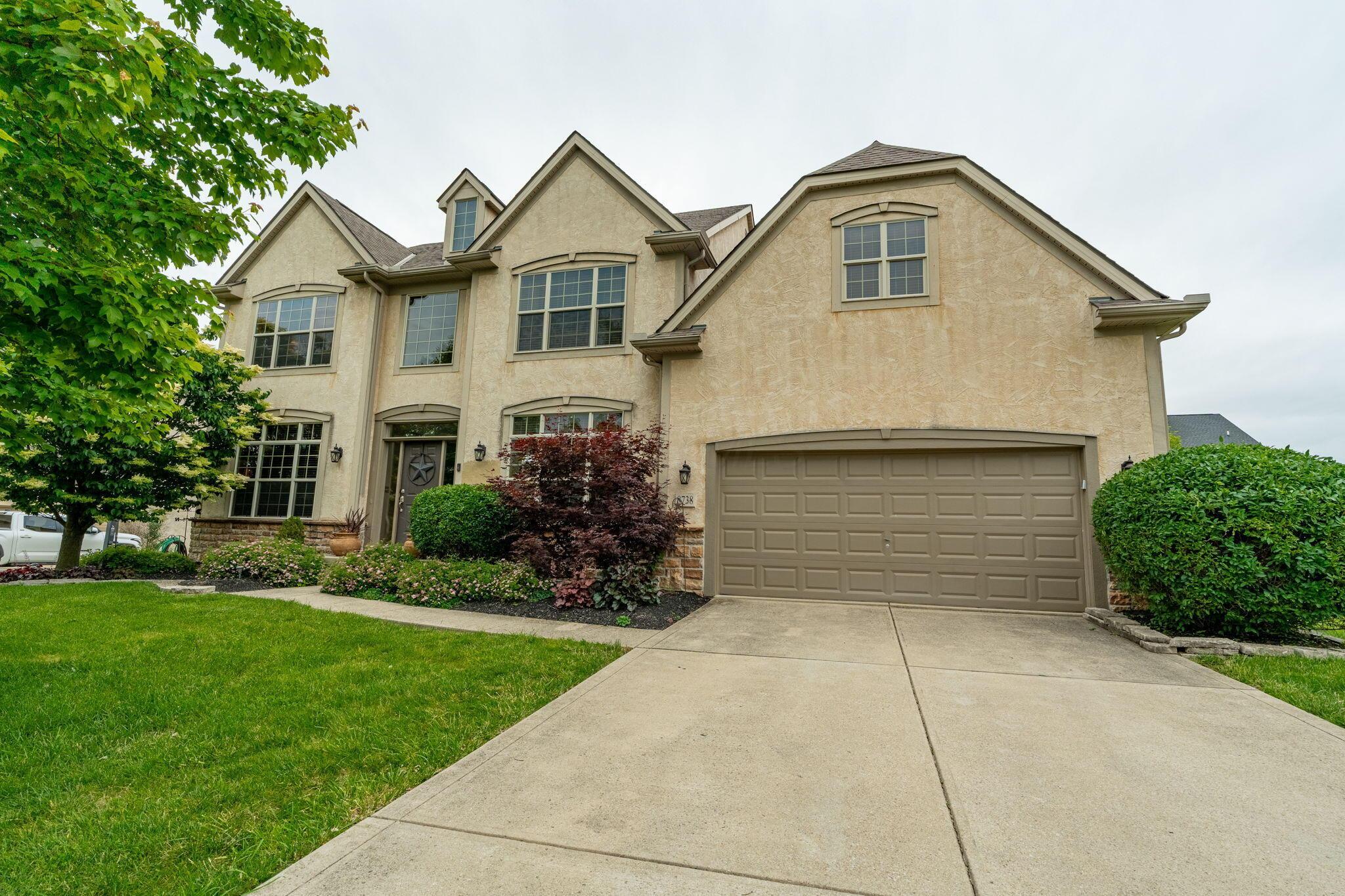 8738 Birch Brook Loop, Pickerington, Ohio image 2