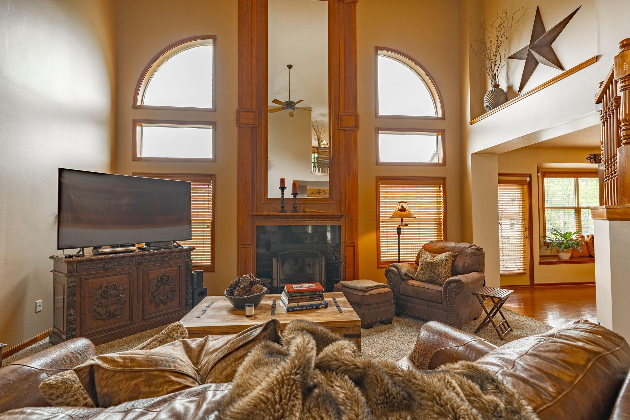 8738 Birch Brook Loop, Pickerington, Ohio image 8