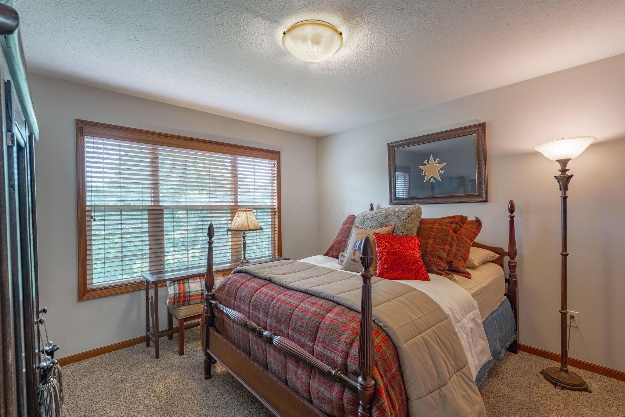 8738 Birch Brook Loop, Pickerington, Ohio image 17