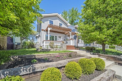 Tiny photo for 278 E Welch Avenue, Columbus, OH 43207 (MLS # 226013122)