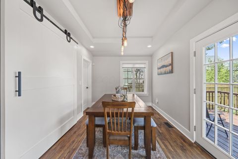 Tiny photo for 278 E Welch Avenue, Columbus, OH 43207 (MLS # 226013122)