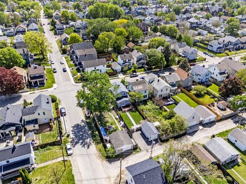 Tiny photo for 278 E Welch Avenue, Columbus, OH 43207 (MLS # 226013122)