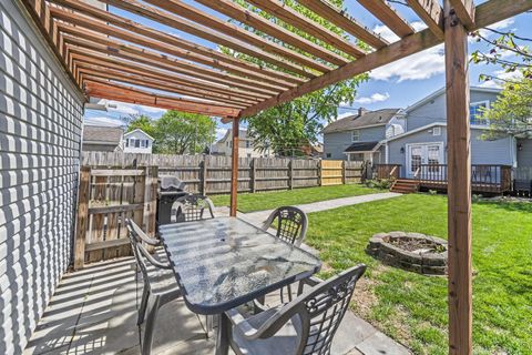 Tiny photo for 278 E Welch Avenue, Columbus, OH 43207 (MLS # 226013122)