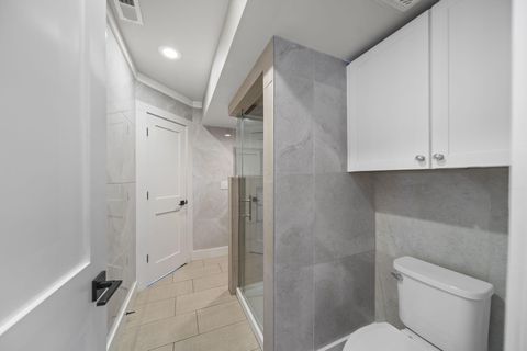 Tiny photo for 278 E Welch Avenue, Columbus, OH 43207 (MLS # 226013122)