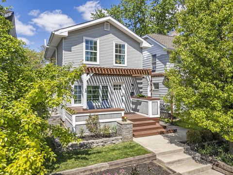 Tiny photo for 278 E Welch Avenue, Columbus, OH 43207 (MLS # 226013122)