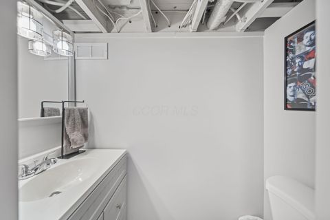 Tiny photo for 278 E Welch Avenue, Columbus, OH 43207 (MLS # 226013122)