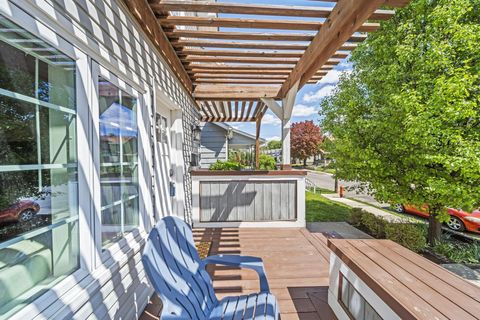 Tiny photo for 278 E Welch Avenue, Columbus, OH 43207 (MLS # 226013122)