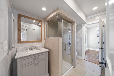 Tiny photo for 278 E Welch Avenue, Columbus, OH 43207 (MLS # 226013122)