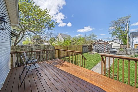 Tiny photo for 278 E Welch Avenue, Columbus, OH 43207 (MLS # 226013122)