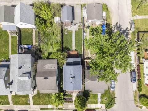 Tiny photo for 278 E Welch Avenue, Columbus, OH 43207 (MLS # 226013122)