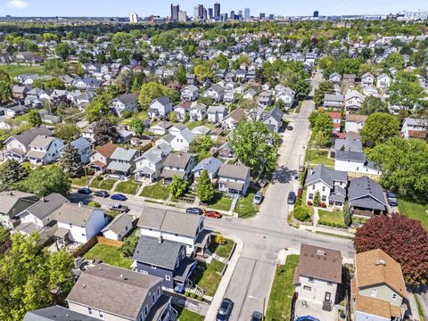 Tiny photo for 278 E Welch Avenue, Columbus, OH 43207 (MLS # 226013122)