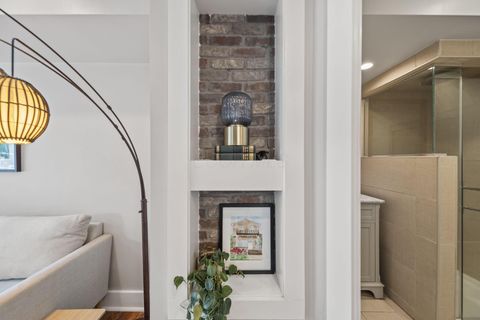 Tiny photo for 278 E Welch Avenue, Columbus, OH 43207 (MLS # 226013122)