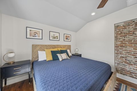 Tiny photo for 278 E Welch Avenue, Columbus, OH 43207 (MLS # 226013122)