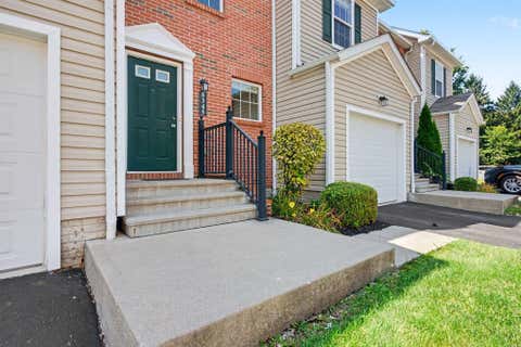 Tiny photo for 8345 Bruntsfield Road, Columbus, OH 43235 (MLS # 226029501)