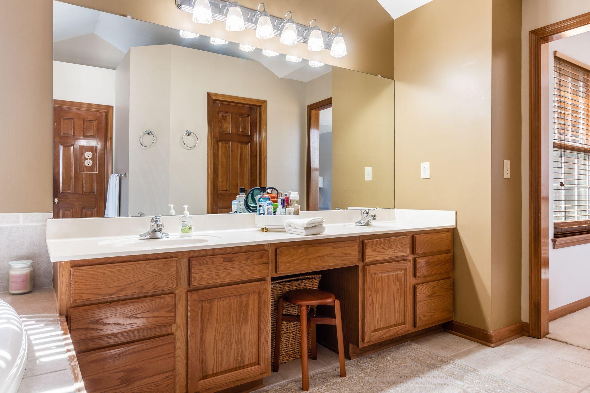 509 Ivyside Square, Westerville, Ohio image 32