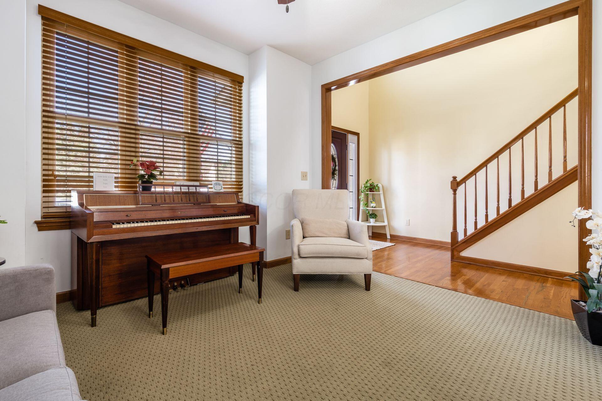 509 Ivyside Square, Westerville, Ohio image 7