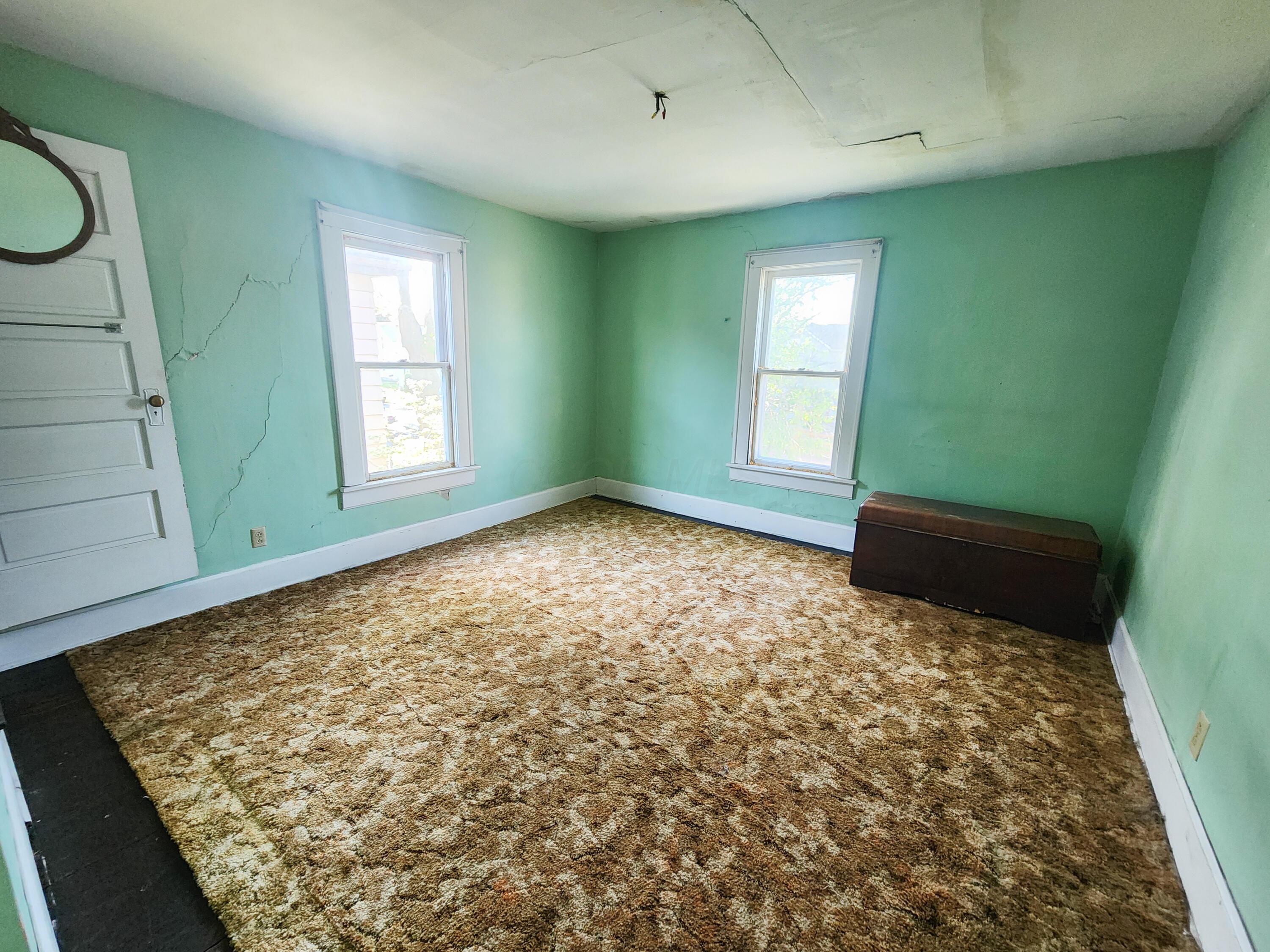 564 E Chestnut Street, Lancaster, Ohio image 8