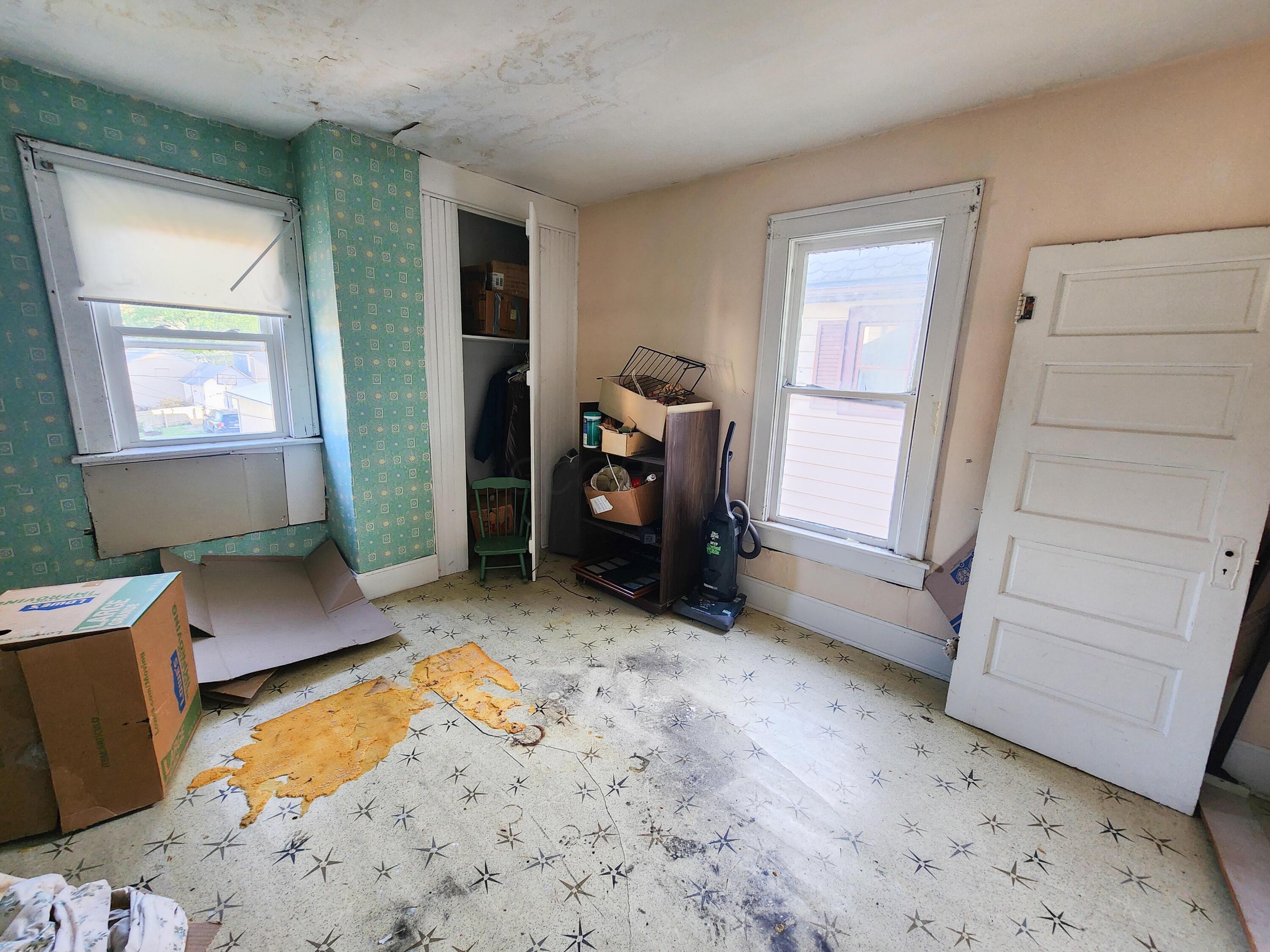 564 E Chestnut Street, Lancaster, Ohio image 10