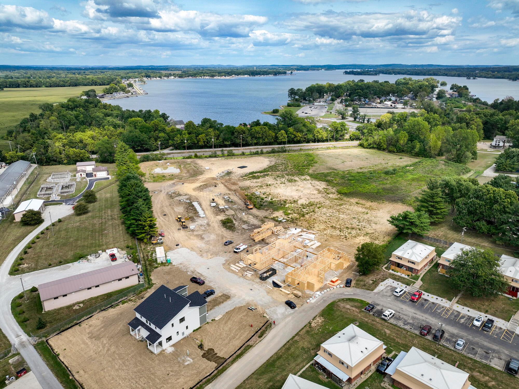 2489 Mallard Point Lane, Millersport, Ohio image 4