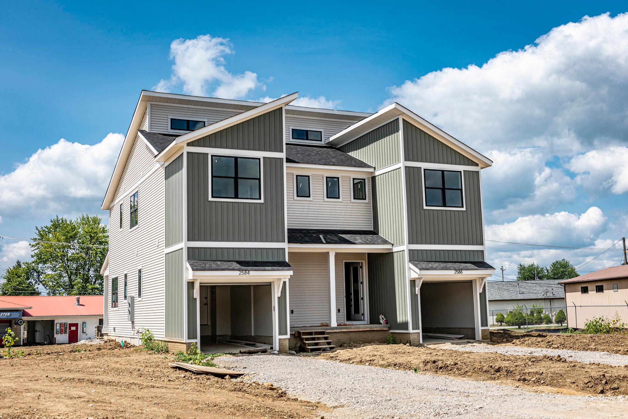 2489 Mallard Point Lane, Millersport, Ohio image 3