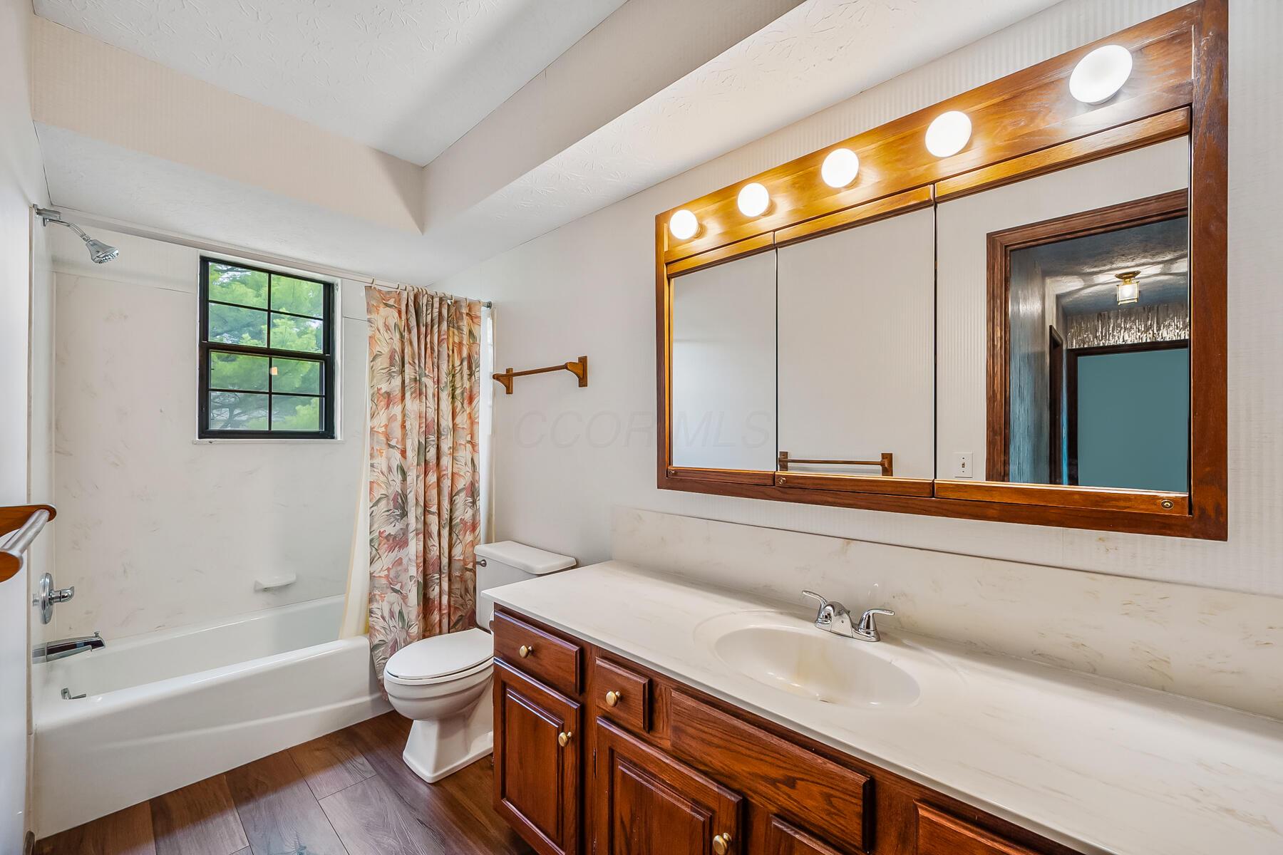 7020 Nocturne Road, Reynoldsburg, Ohio image 25