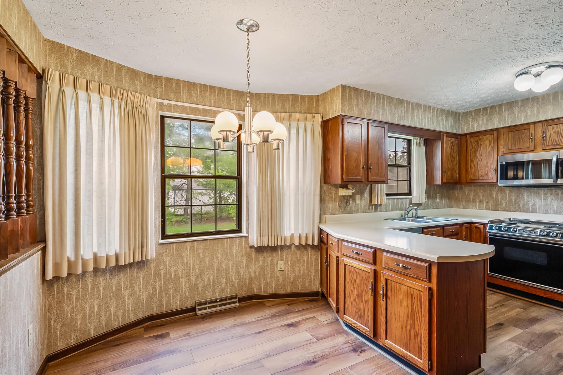 7020 Nocturne Road, Reynoldsburg, Ohio image 15