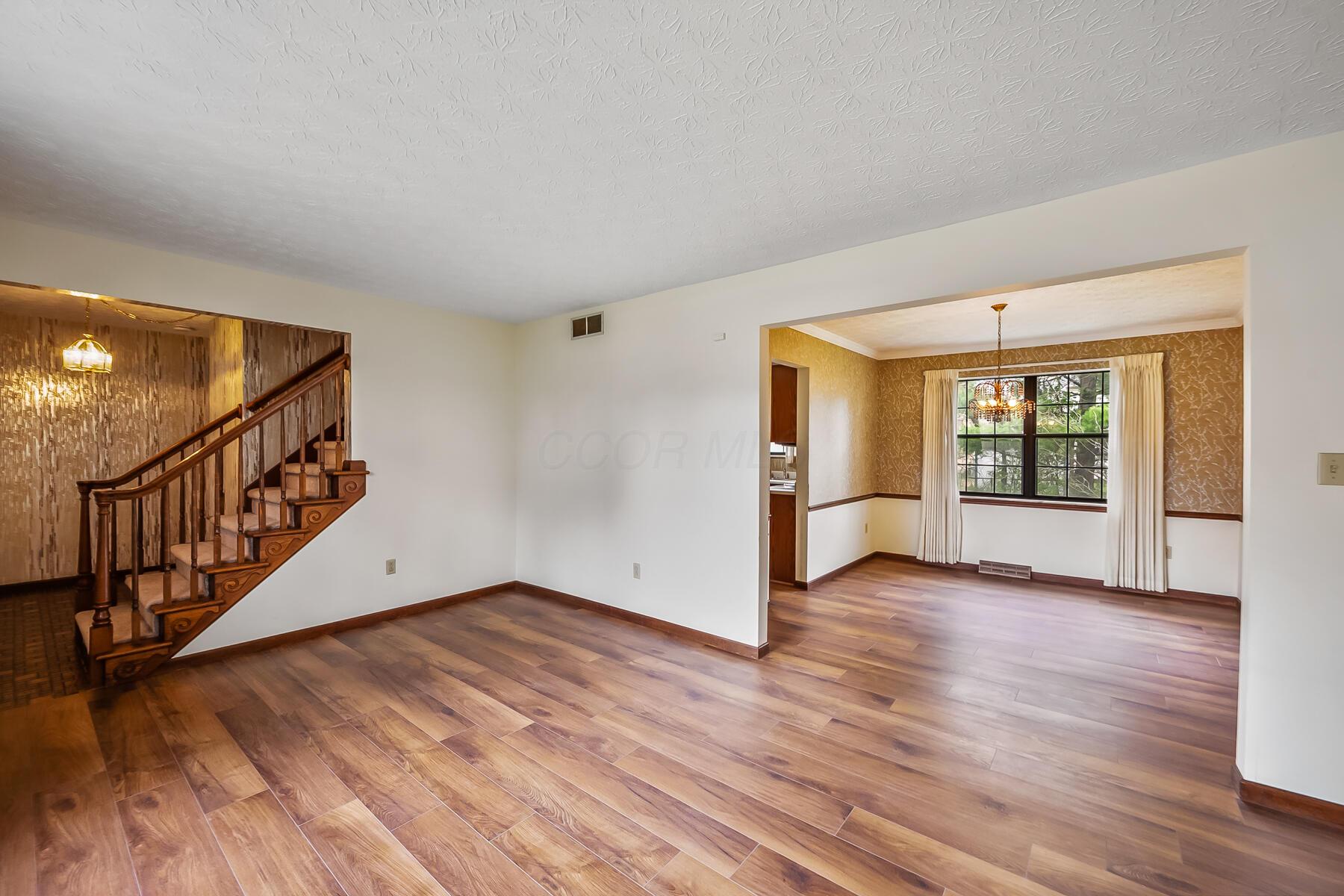 7020 Nocturne Road, Reynoldsburg, Ohio image 11
