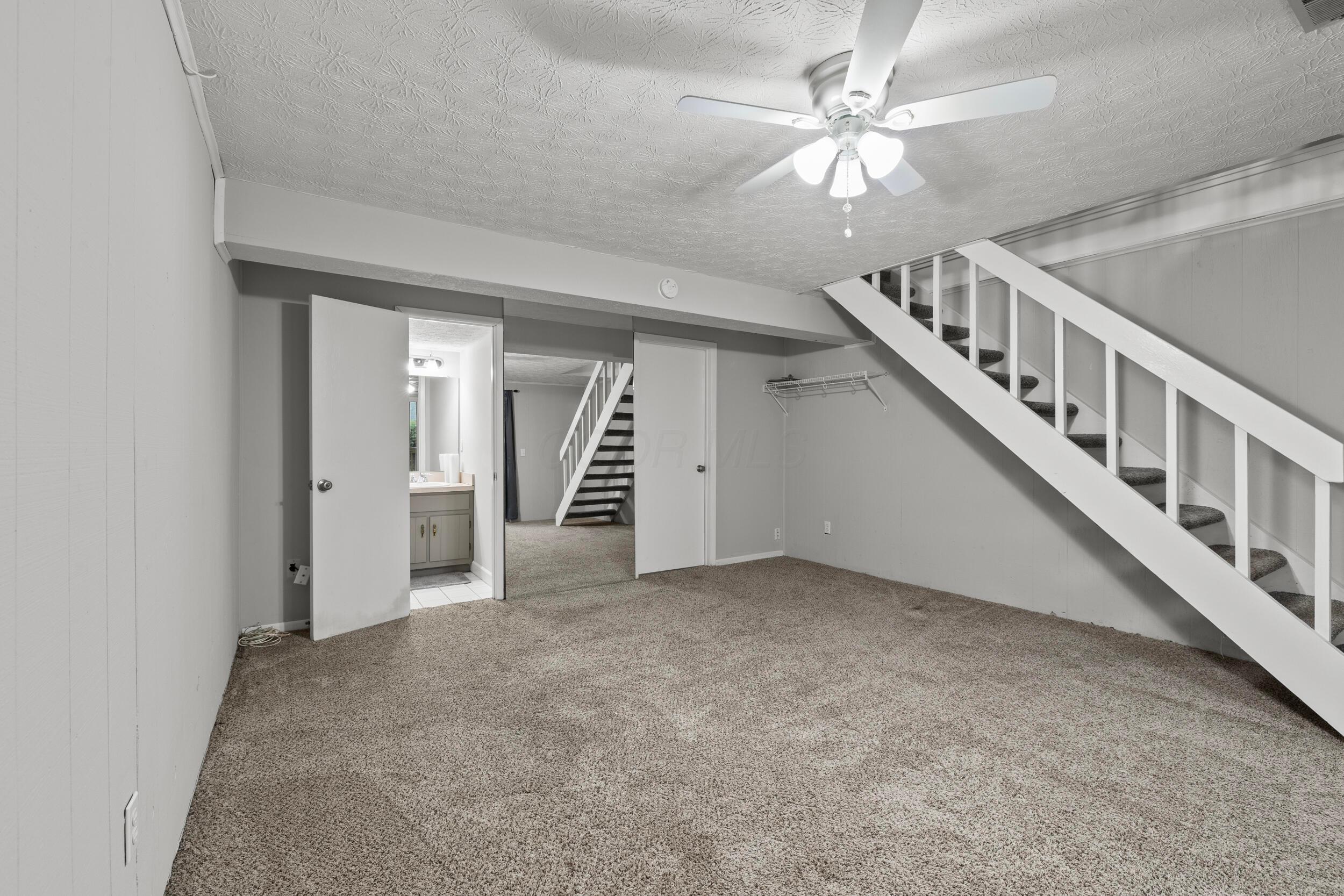 3018 Cooper Bluff Drive, Columbus, Ohio image 14