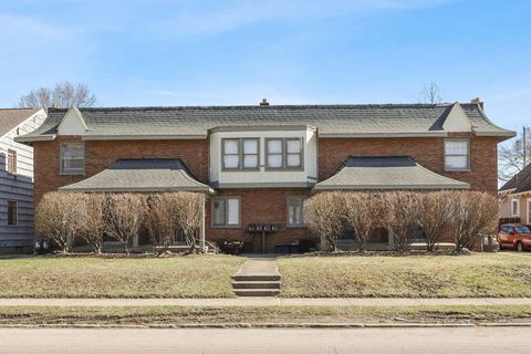 Photo of 644 S Hague Avenue 644-650 #644-650, Columbus, OH 43204 (MLS # 226012449)