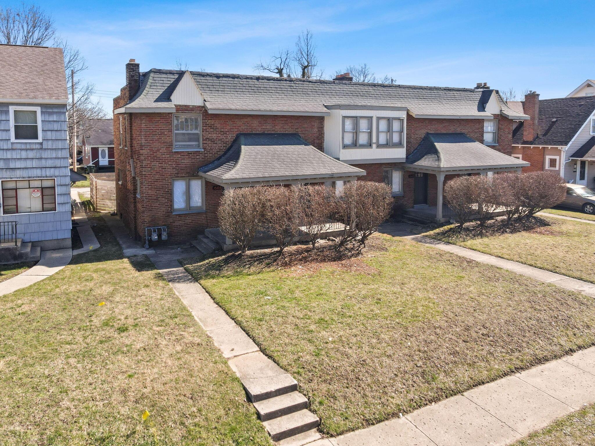 644 S Hague Avenue 644-650