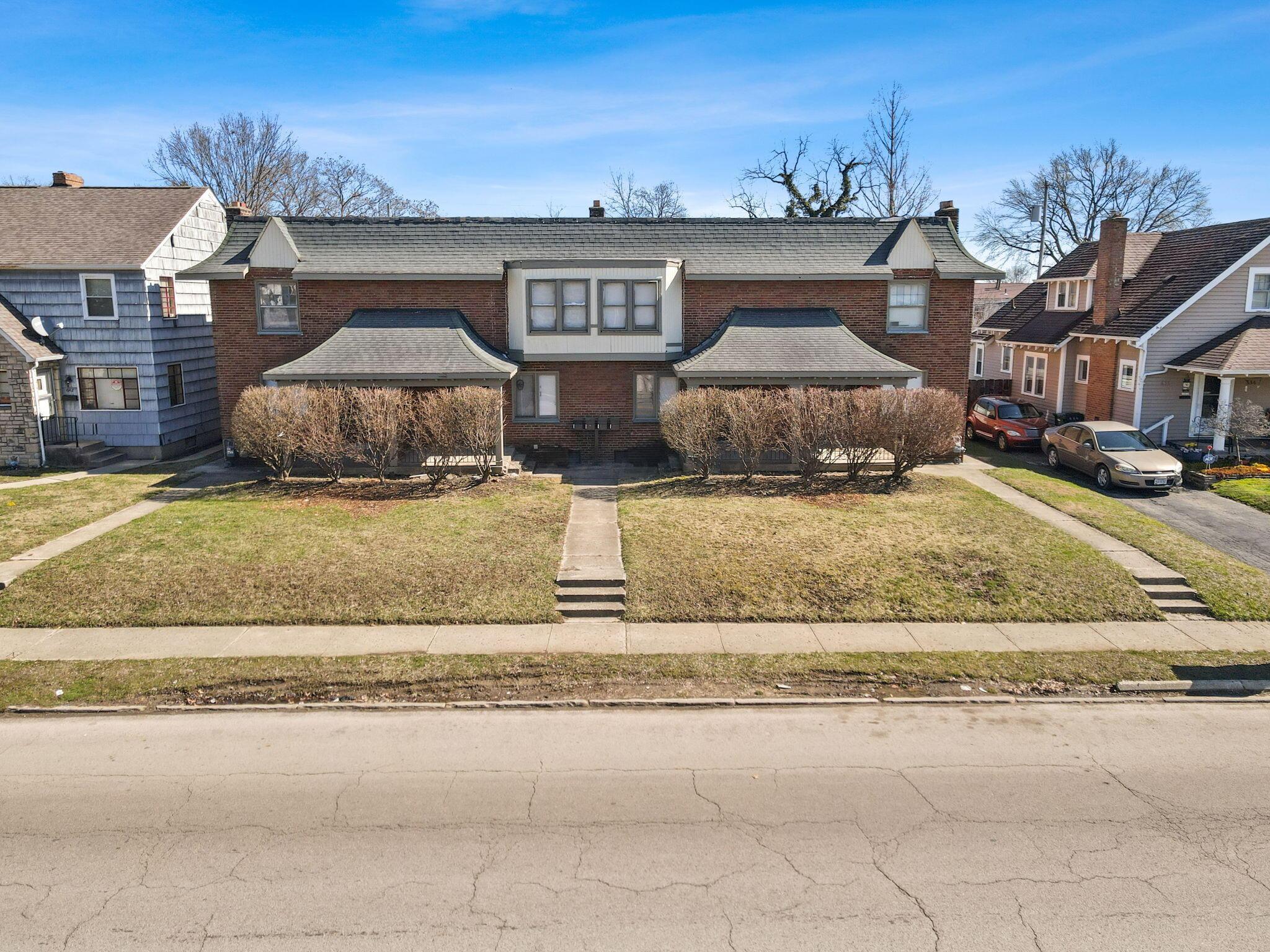 644 S Hague Avenue 644-650