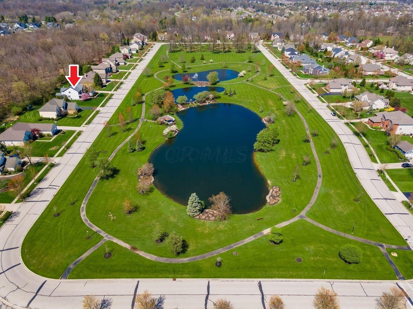 9404 Emerson Drive, Powell, Ohio image 2