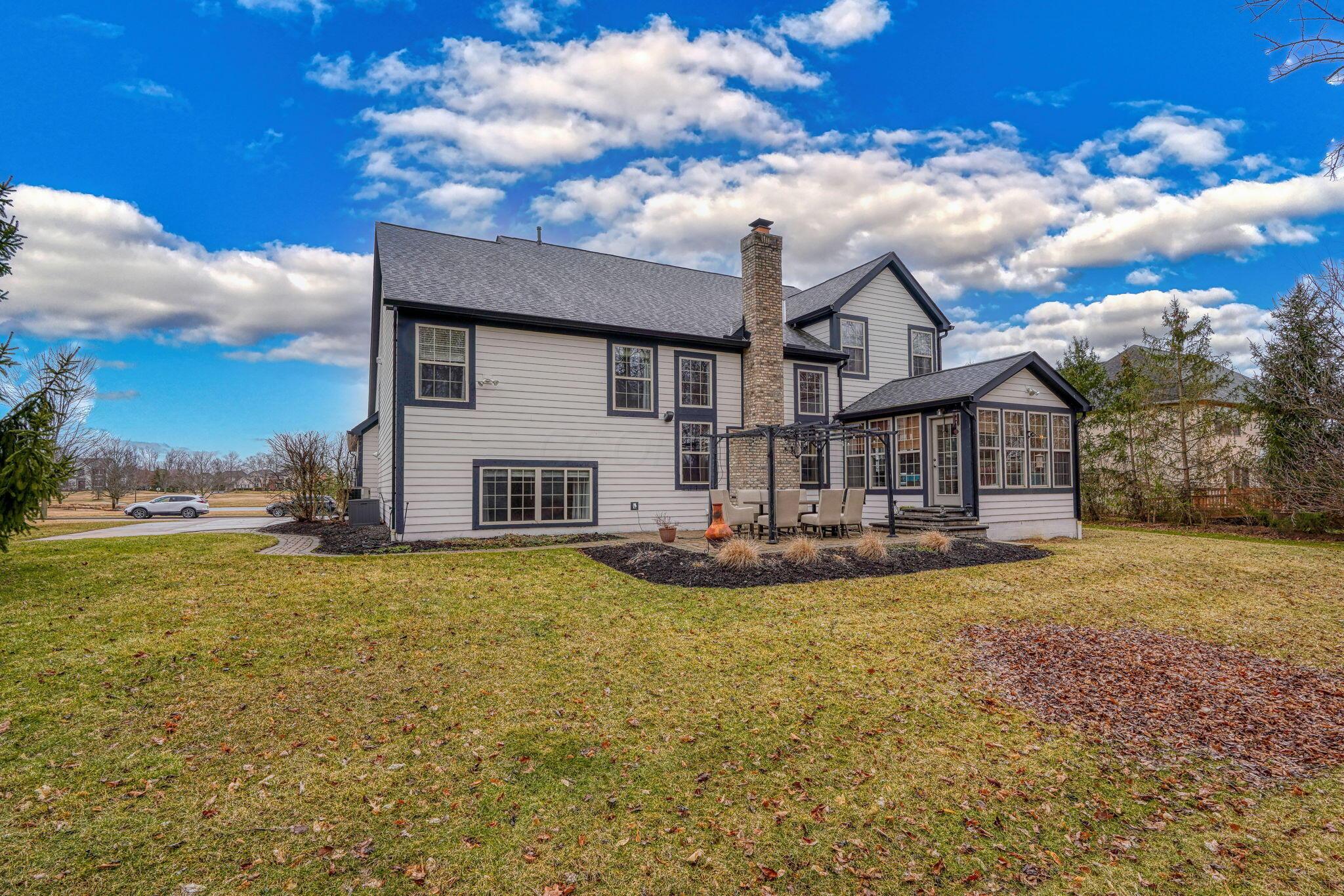 9404 Emerson Drive, Powell, Ohio image 7