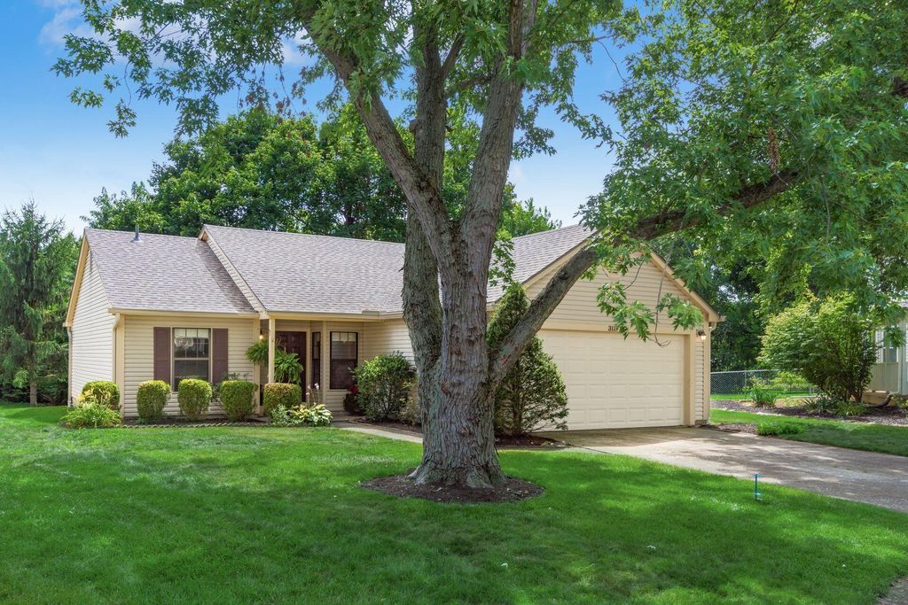 Photo of 3119 Tromley Court, Dublin, OH 43017 (MLS # 226024957)