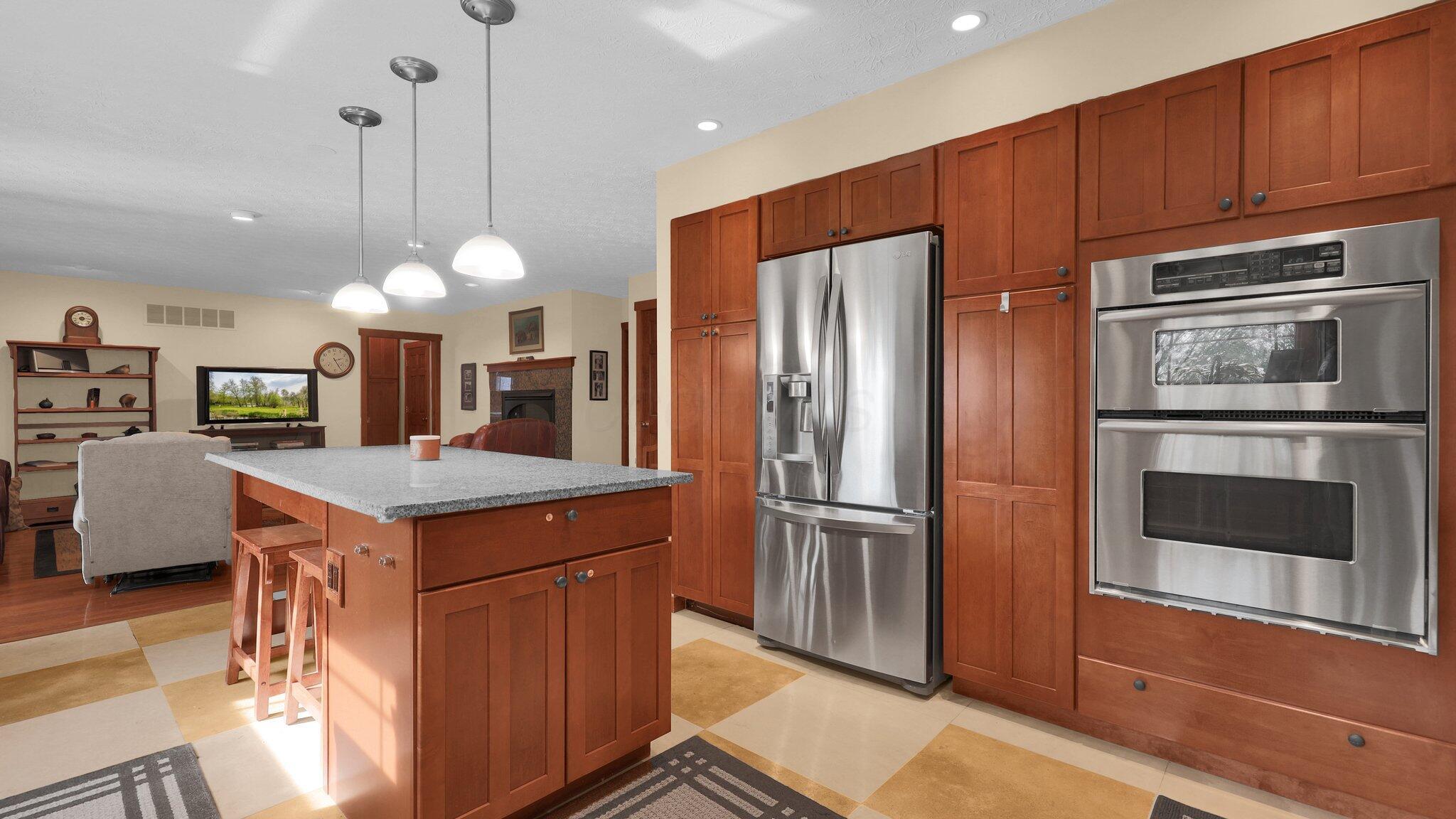 7871 Blacks Road, Pataskala, Ohio image 10