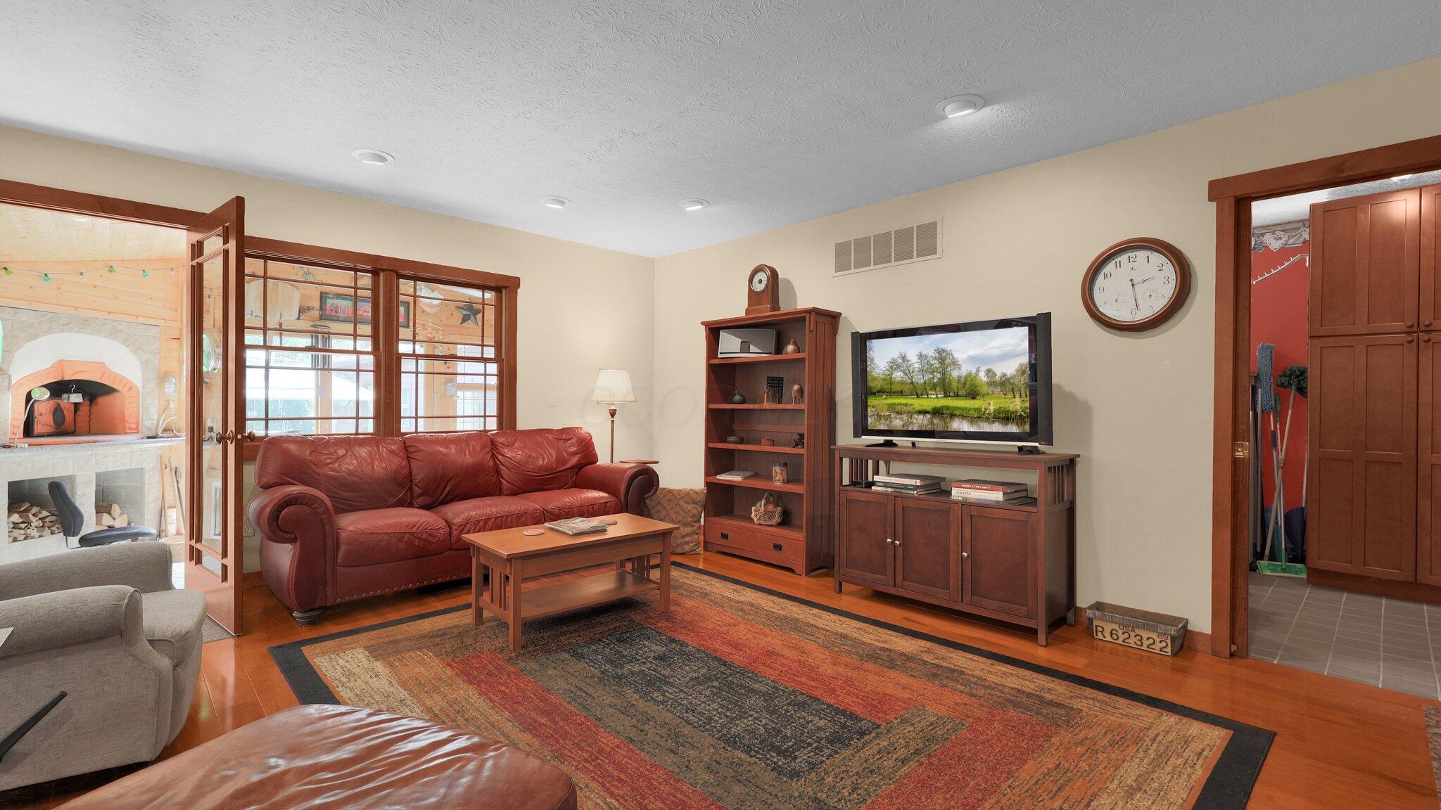 7871 Blacks Road, Pataskala, Ohio image 14