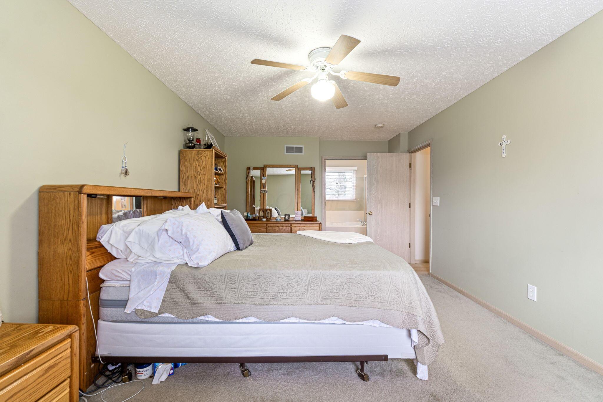 1829 Deer Crossing Drive, Marysville, Ohio image 14