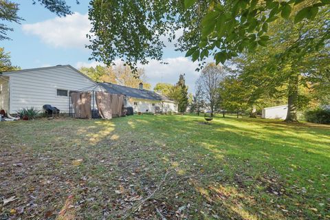 Tiny photo for 175 Maple Lane, Ontario, OH 44906 (MLS # 226002959)