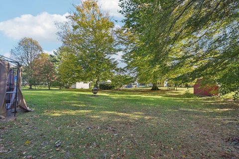 Tiny photo for 175 Maple Lane, Ontario, OH 44906 (MLS # 226002959)