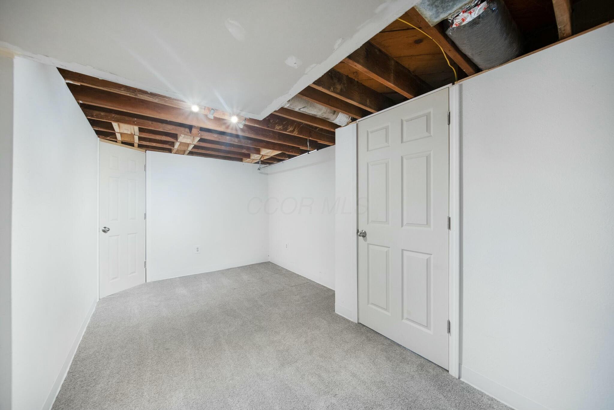 765 Josephine Avenue, Columbus, Ohio image 26