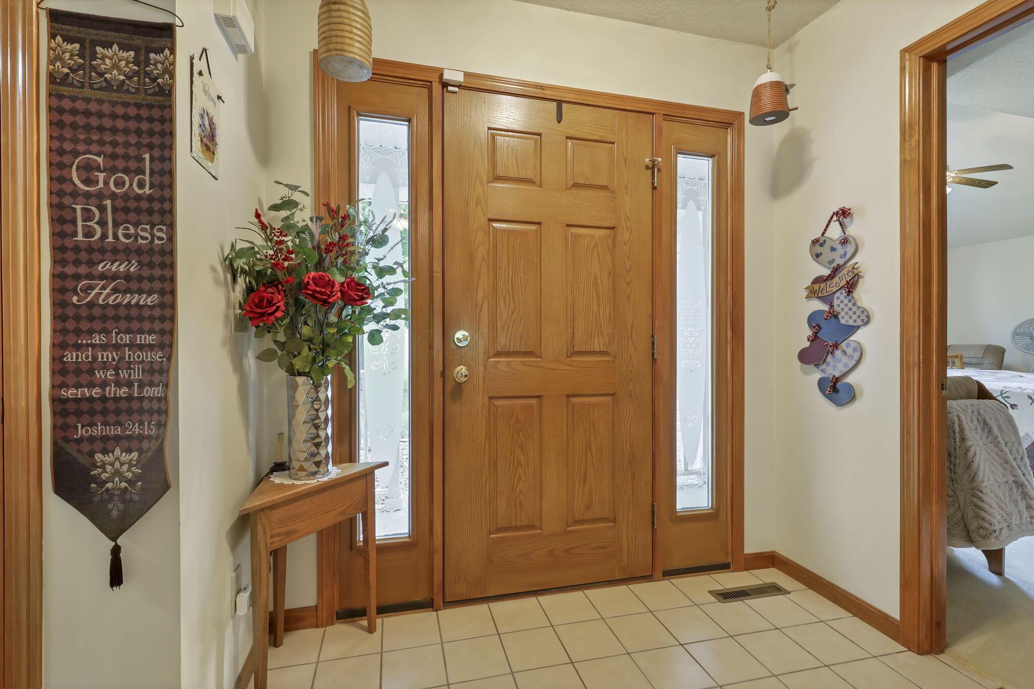 4700 Chestnut Hills Road, Newark, Ohio image 2