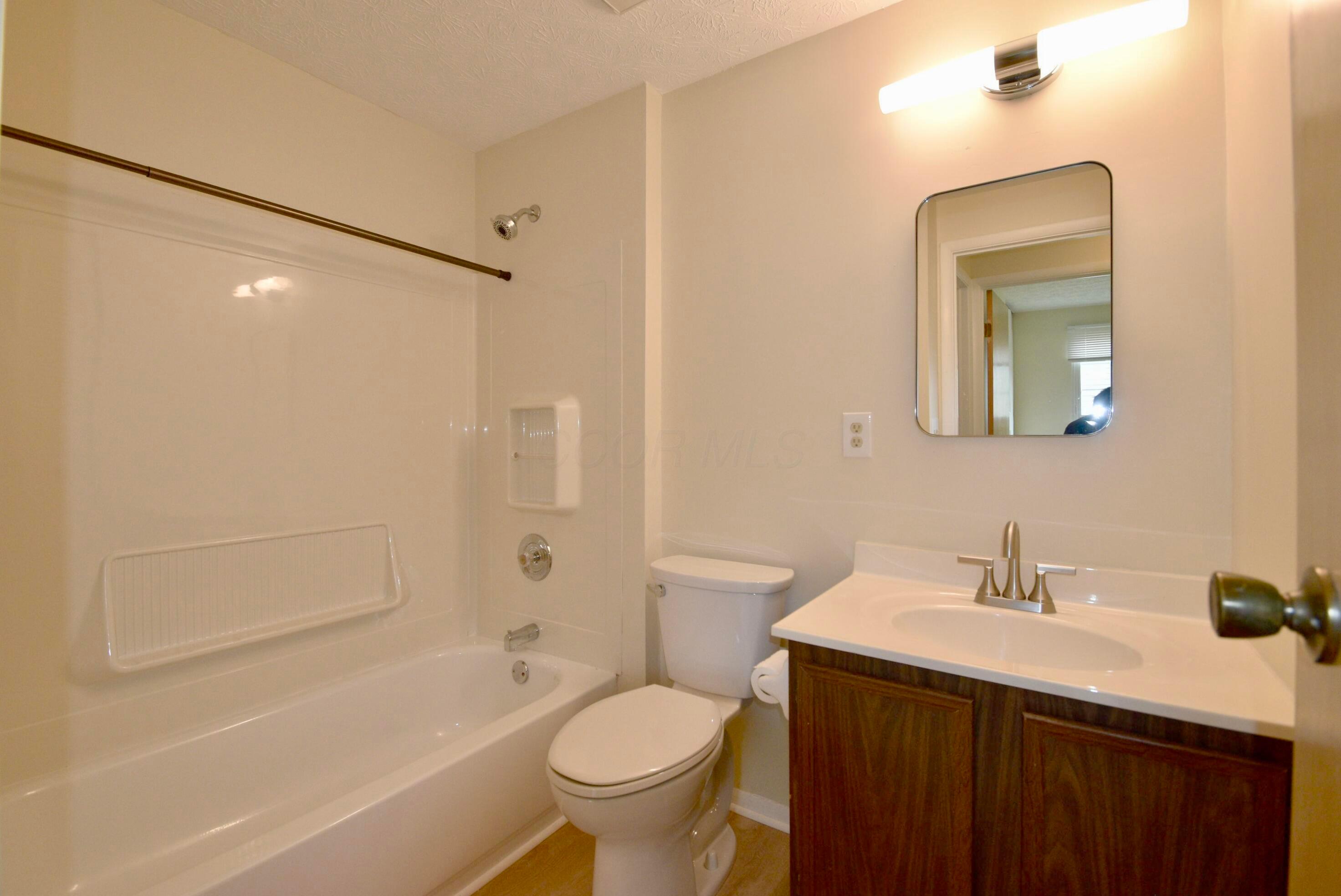 293 Idlebrook Place, Galloway, Ohio image 19