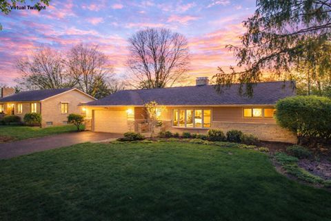 Photo of 3478 Colchester Road, Upper Arlington, OH 43221 (MLS # 226012422)