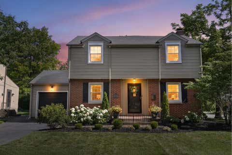 Photo of 1578 College Hill Drive, Upper Arlington, OH 43221 (MLS # 226021956)