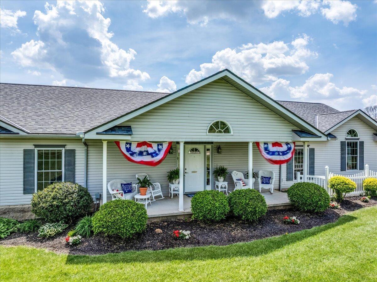 5325 Westfall Road SW