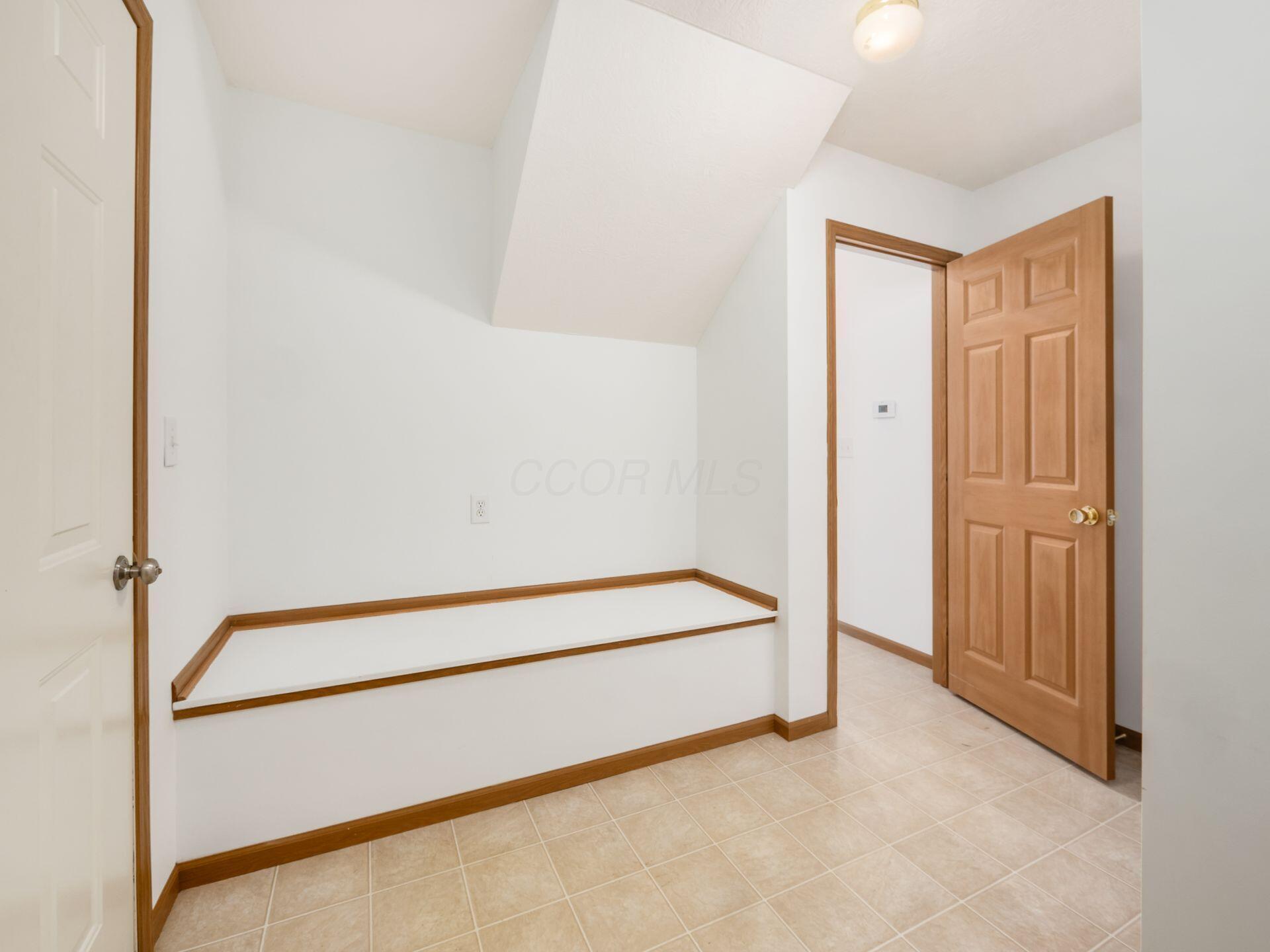 8052 Flint Run Place, Columbus, Ohio image 25