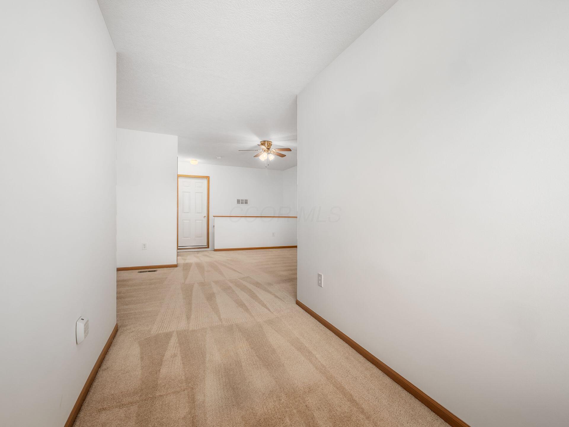 8052 Flint Run Place, Columbus, Ohio image 32