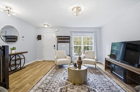 Tiny photo for 3826 Wood Stork Lane 68 #68, Columbus, OH 43230 (MLS # 225045310)