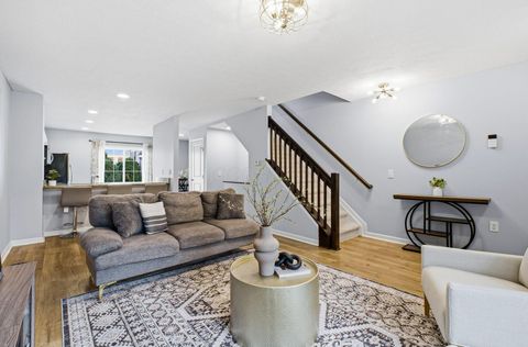 Tiny photo for 3826 Wood Stork Lane 68 #68, Columbus, OH 43230 (MLS # 225045310)